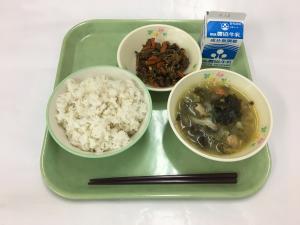 給食写真（５月18日）