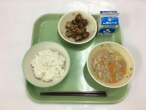 給食写真（５月28日）