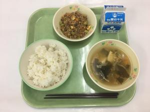 給食写真（６月25日）