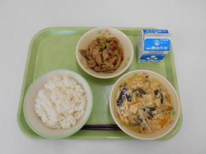 給食写真（４月24日）