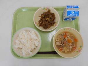 給食写真（４月26日）