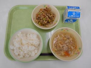 給食写真（５月10日）