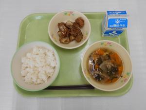 給食写真（６月25日）