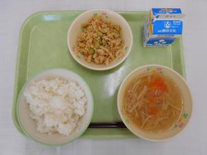 給食写真（２月25日）