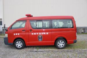 指揮車（側面）