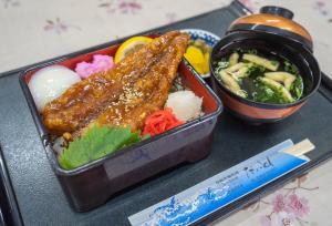 だいとく（大トロ丼）